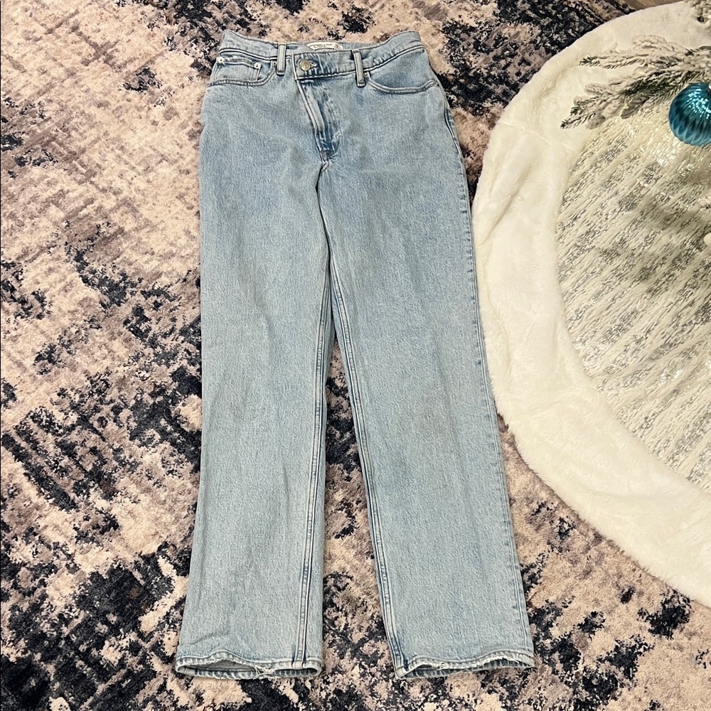 Abercrombie & Fitch Light Blue 90s Straight Ultra High-rise